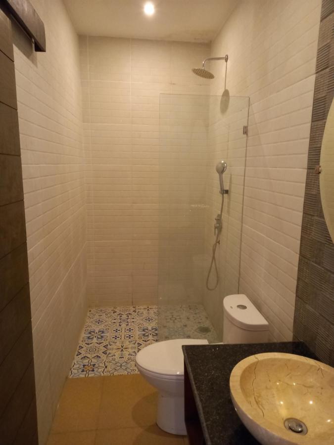 Rumah Wj Rooms And Suites أُلُواتو المظهر الخارجي الصورة