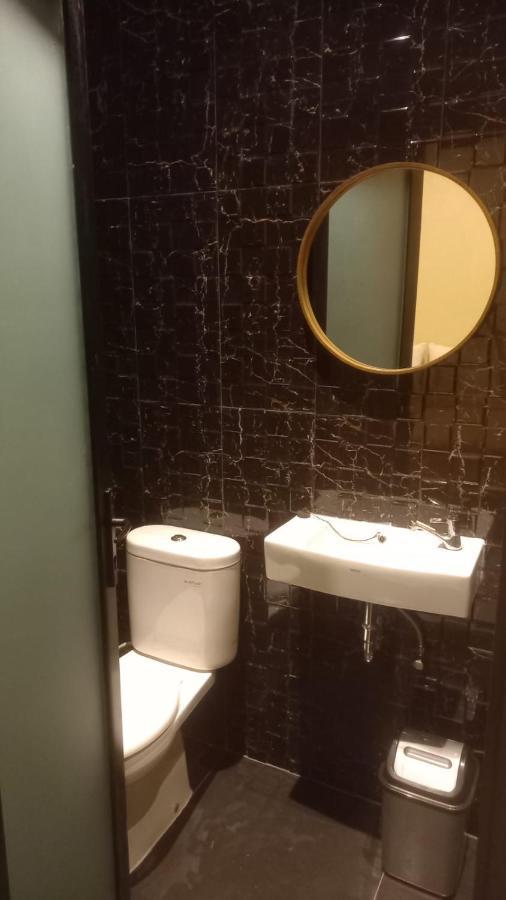 Rumah Wj Rooms And Suites أُلُواتو المظهر الخارجي الصورة